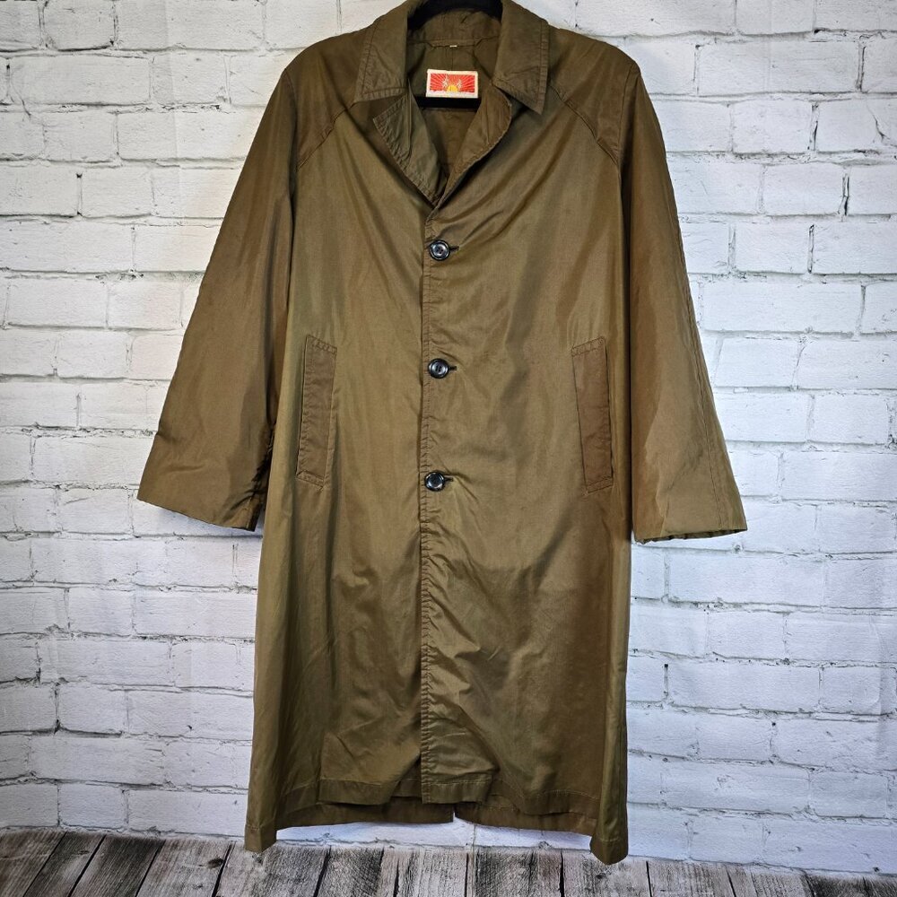 VINTAGE ORIENTAL BRAND LONG RAINCOAT DARK OLIVE WOMENS SIZE 40 (LG) CLASSIC